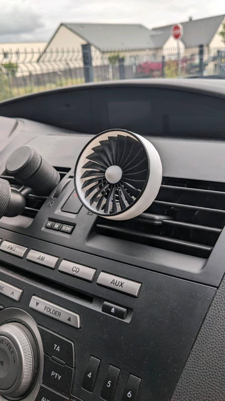 Turbofan aroma diffuser - Car vent mini Jet engine